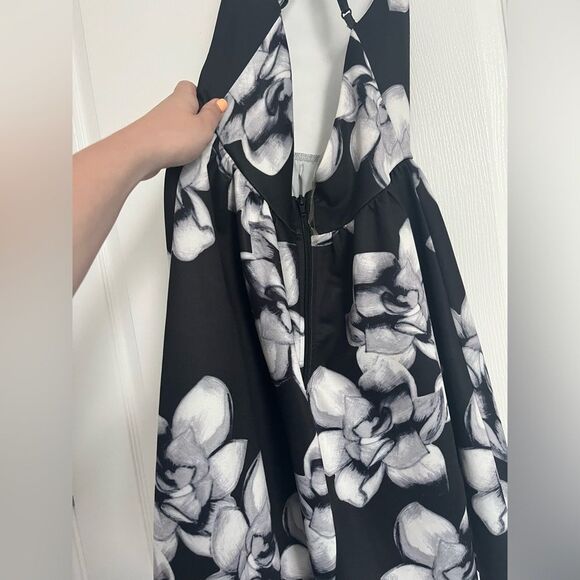 Charlotte Russe Black Mini Dress Size XS - Picture 3 of 5